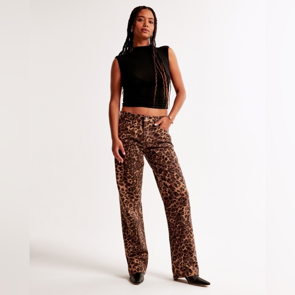 Abercrombie & Fitch Curve Love Low Rise Leopard Baggy Jean